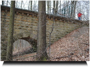 Aquädukt und rechts oben (winzig) ich.