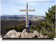 Peilsteinkreuz mit Hermi(san)