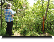 Hermi erzählt die Geschichte des Kreuzes